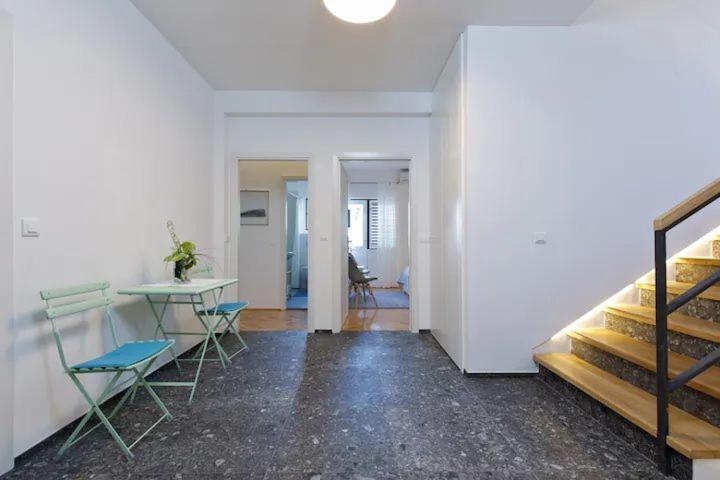 Apartment & Rooms Nugal Makarska Habitación foto