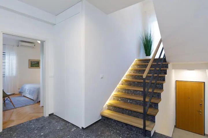 Apartment & Rooms Nugal Makarska Exterior foto